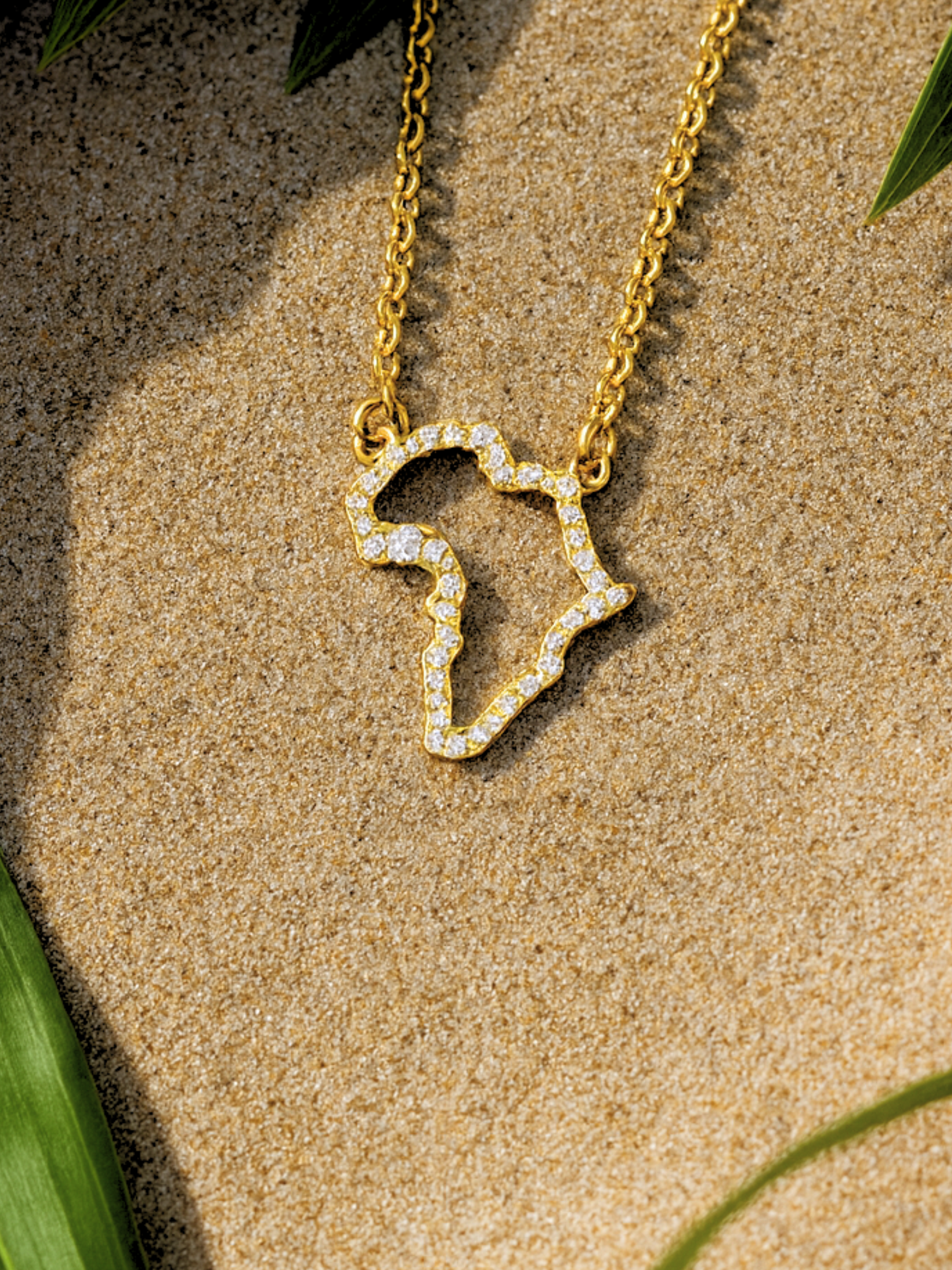 Mila Necklace