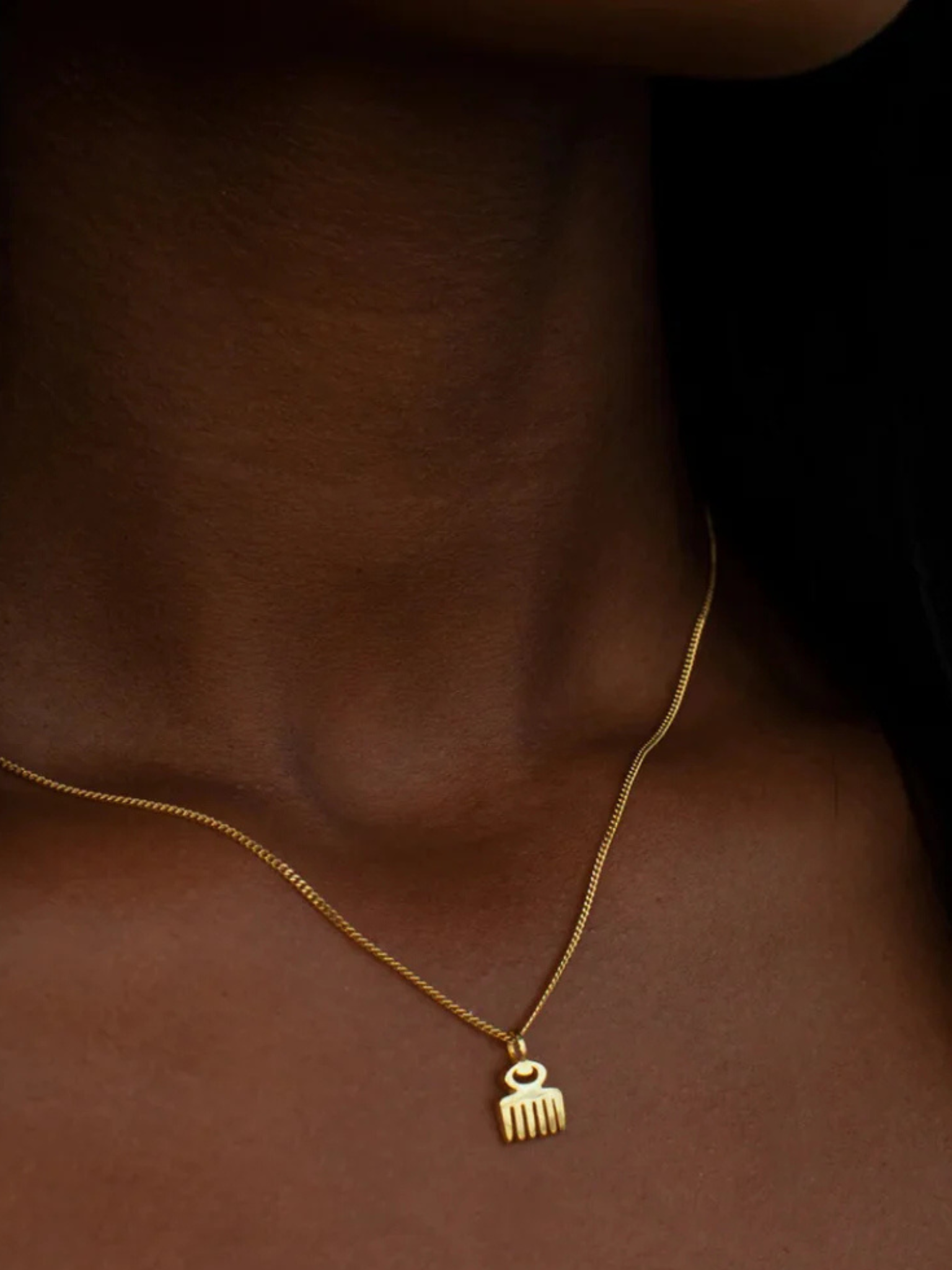 Comb Necklace
