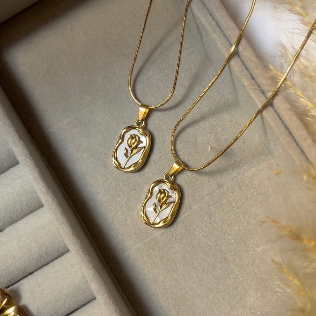 Clarose Necklace