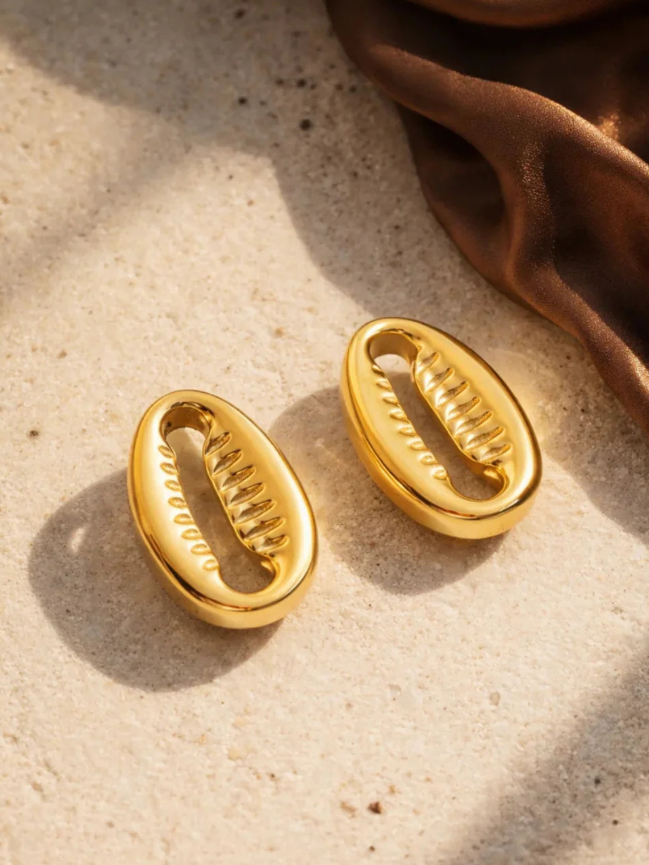 Chausi Earrings