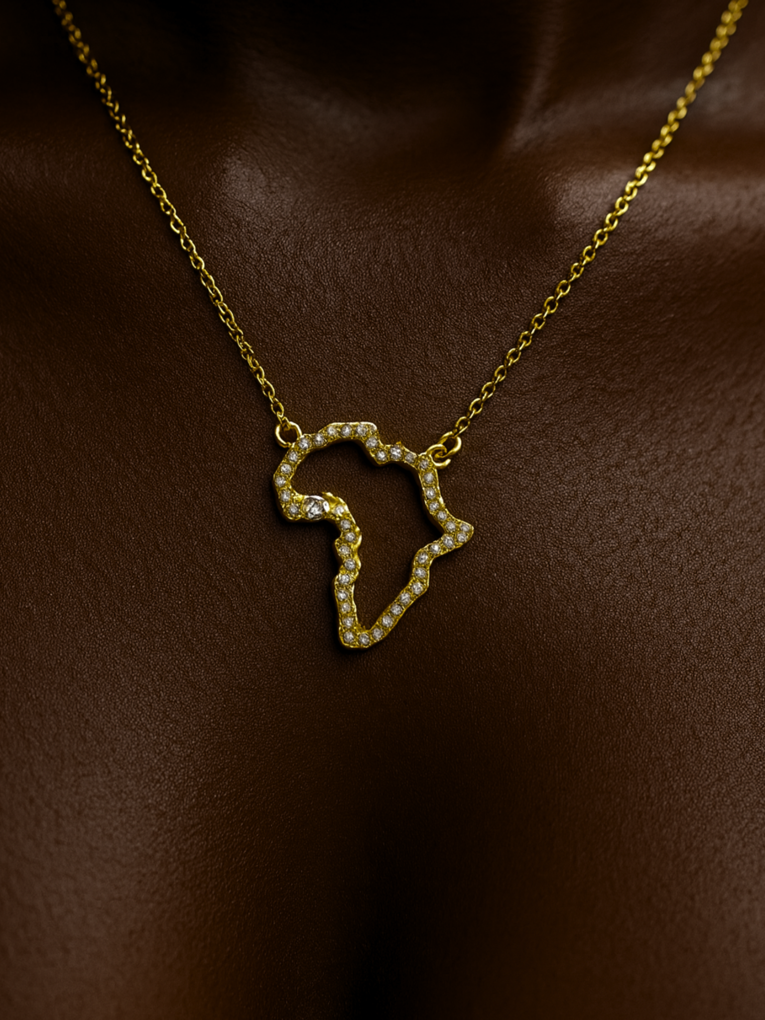Mila Necklace