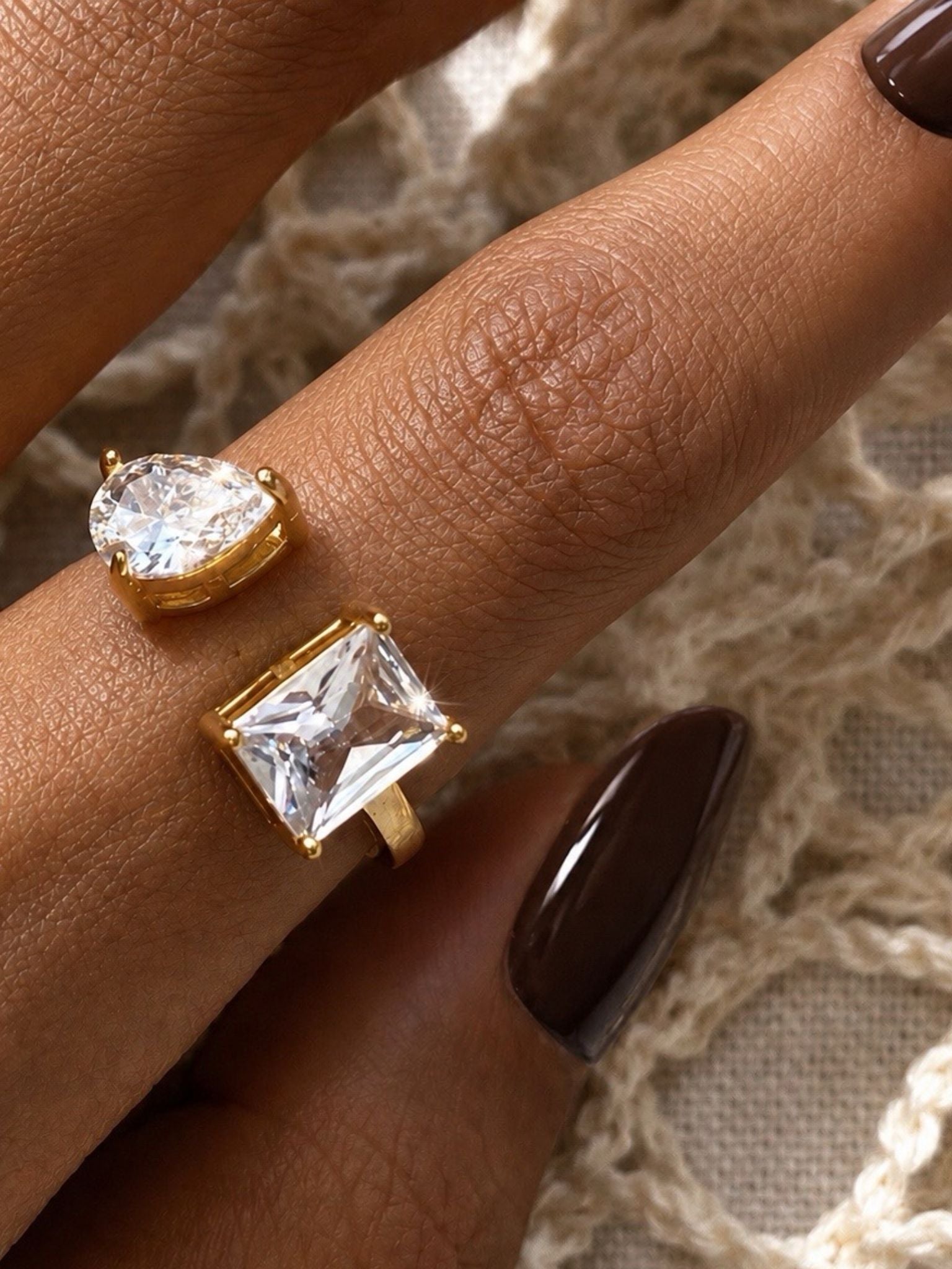 Aveline Ring